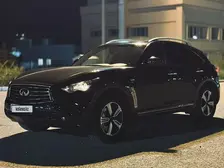 Infiniti QX70, 2015