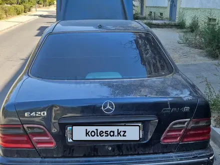 Mercedes-Benz E 320 2000 года за 2 500 000 тг. в Актау – фото 7