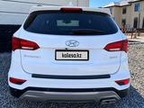 Hyundai Santa Fe 2016 годаүшін6 850 000 тг. в Караганда – фото 5