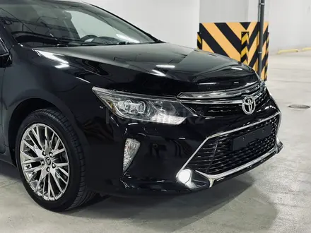 Toyota Camry 2017 года за 12 500 000 тг. в Астана – фото 4