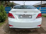 Hyundai Solaris 2015 года за 6 000 000 тг. в Актобе – фото 2