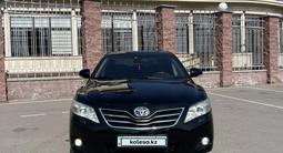 Toyota Camry 2010 года за 6 200 000 тг. в Алматы – фото 2