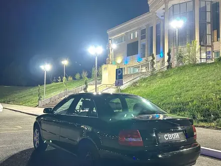 Audi A4 2001 года за 2 900 000 тг. в Алматы – фото 2