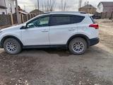 Toyota RAV4 2015 годаүшін7 000 000 тг. в Актобе – фото 3