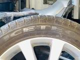 Диски вместе с Зимней резиной 235/50R18 97Q за 505 тг. в Алматы – фото 2