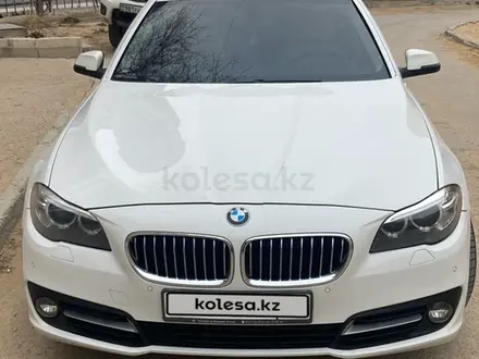 BMW 520 2014 года за 9 500 000 тг. в Актау – фото 2