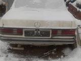 Mercedes-Benz E 230 1983 годаүшін850 000 тг. в Алматы