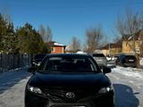 Toyota Camry 2018 годаүшін11 800 000 тг. в Астана – фото 3