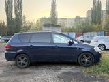Toyota Avensis Verso 2002 годаүшін6 000 000 тг. в Павлодар – фото 3
