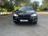 BMW X5 2015 года за 14 500 000 тг. в Алматы – фото 2