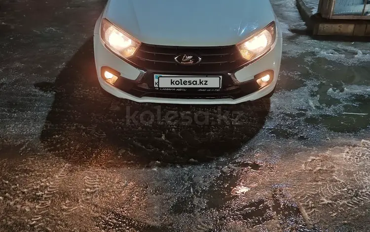 ВАЗ (Lada) Granta 2190 2018 годаfor3 500 000 тг. в Уральск