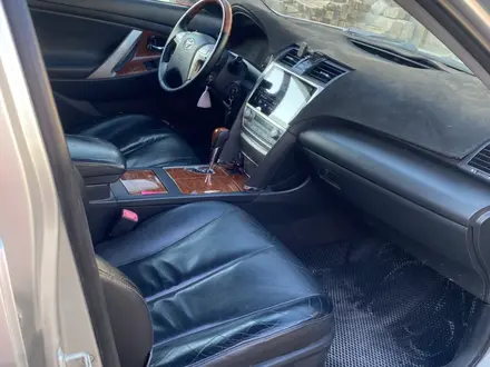 Toyota Camry 2008 года за 5 500 000 тг. в Жанаозен – фото 8