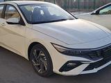 Hyundai Elantra 2023 года за 8 950 000 тг. в Атырау – фото 4