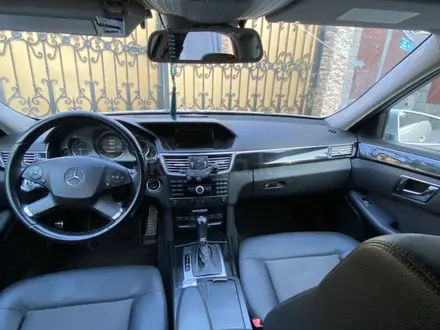 Mercedes-Benz E 200 2011 года за 6 800 000 тг. в Алматы