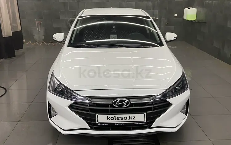 Hyundai Elantra 2019 годаfor9 000 000 тг. в Атырау