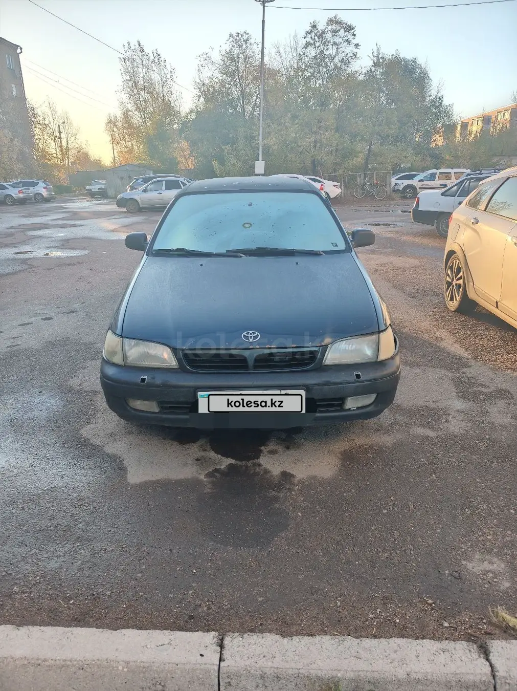 Toyota Carina E, 1997