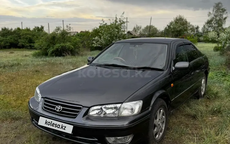 Toyota Camry 2000 года за 3 000 000 тг. в Семей