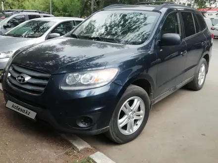 Hyundai Santa Fe 2012 года за 6 500 000 тг. в Уральск