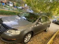 Volkswagen Passat 2006 годаүшін3 200 000 тг. в Петропавловск