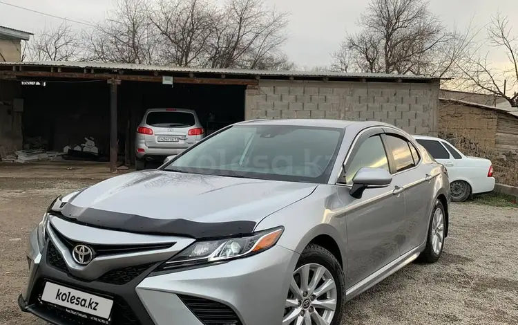 Toyota Camry 2020 года за 13 500 000 тг. в Шымкент