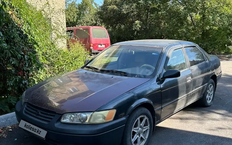 Toyota Camry 1997 годаүшін2 650 000 тг. в Алматы