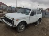 ВАЗ (Lada) Lada 2121 2001 года за 500 000 тг. в Актобе – фото 2