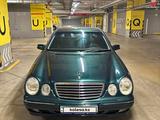 Mercedes-Benz E 320 1999 года за 4 400 000 тг. в Алматы – фото 3