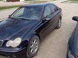 Mercedes-Benz C 240 2001 года за 2 600 000 тг. в Кордай – фото 2