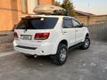 Toyota Fortuner 2006 года за 8 000 000 тг. в Алматы – фото 2