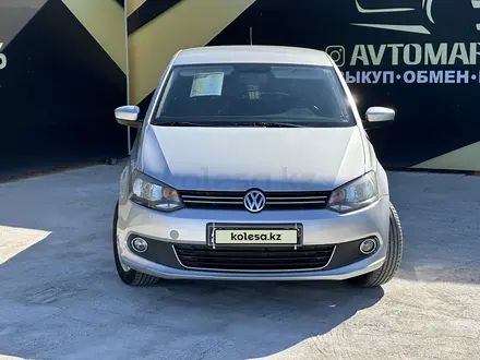 Volkswagen Polo 2014 года за 4 800 000 тг. в Атырау – фото 2