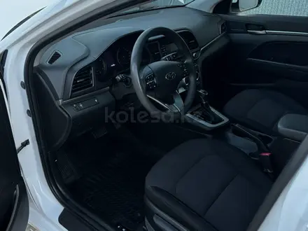 Hyundai Elantra 2020 года за 8 200 000 тг. в Уральск – фото 11