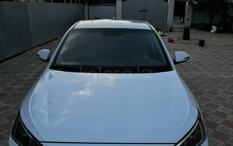 Hyundai Elantra 2020 годаfor8 200 000 тг. в Уральск