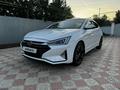 Hyundai Elantra 2020 года за 8 200 000 тг. в Уральск – фото 5