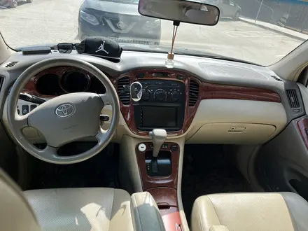 Toyota Highlander 2006 годаүшін7 150 000 тг. в Астана – фото 3