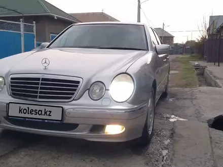 Mercedes-Benz E 320 1999 года за 5 300 000 тг. в Шымкент – фото 2