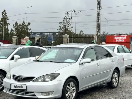 Toyota Camry 2005 года за 5 200 000 тг. в Сарыагаш