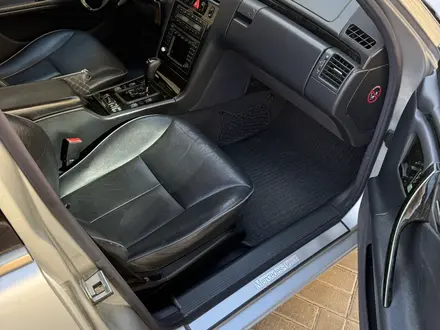 Mercedes-Benz E 320 1999 года за 5 900 000 тг. в Туркестан – фото 18
