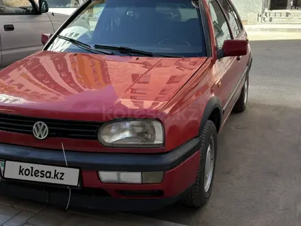 Volkswagen Golf 1992 года за 1 200 000 тг. в Астана – фото 2
