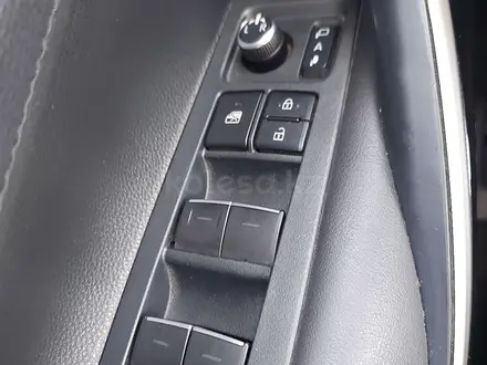 Toyota Corolla 2019 года за 8 400 000 тг. в Алматы – фото 17