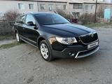 Skoda Superb 2013 года за 6 600 000 тг. в Семей – фото 2