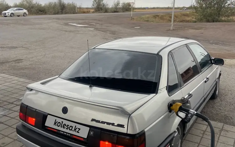 Volkswagen Passat 1990 года за 1 550 000 тг. в Караганда