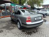 Volkswagen Passat 2002 годаүшін3 200 000 тг. в Алматы – фото 5