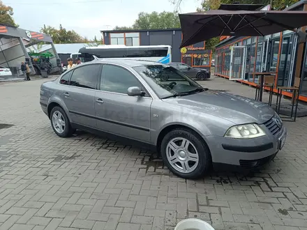 Volkswagen Passat 2002 года за 3 200 000 тг. в Алматы – фото 7