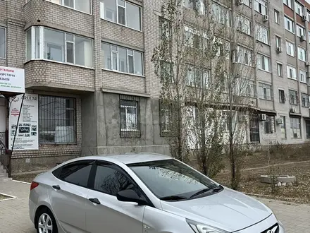 Hyundai Accent 2013 года за 4 700 000 тг. в Актобе – фото 2