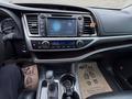 Toyota Highlander 2019 года за 18 500 000 тг. в Астана – фото 13