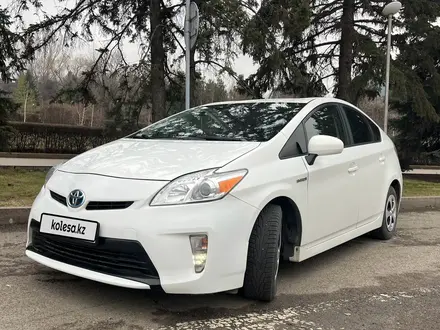 Toyota Prius 2013 года за 7 200 000 тг. в Алматы