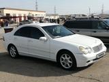 Mercedes-Benz C 240 2001 года за 3 500 000 тг. в Тараз – фото 3