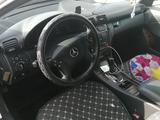 Mercedes-Benz C 240 2001 года за 3 500 000 тг. в Тараз – фото 5