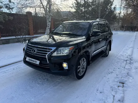 Lexus LX 570 2012 года за 25 200 000 тг. в Актобе