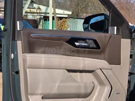 Chevrolet Tahoe 2025 года за 48 510 000 тг. в Алматы – фото 15